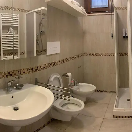 Oda ve Kahvaltı Il Giardino Della Torre - *